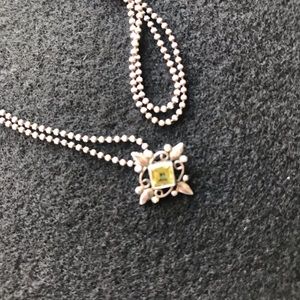 Vintage Celtic pendent on silver chain